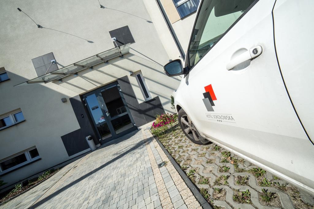 Hotell Sokolowska Airport Modlin
