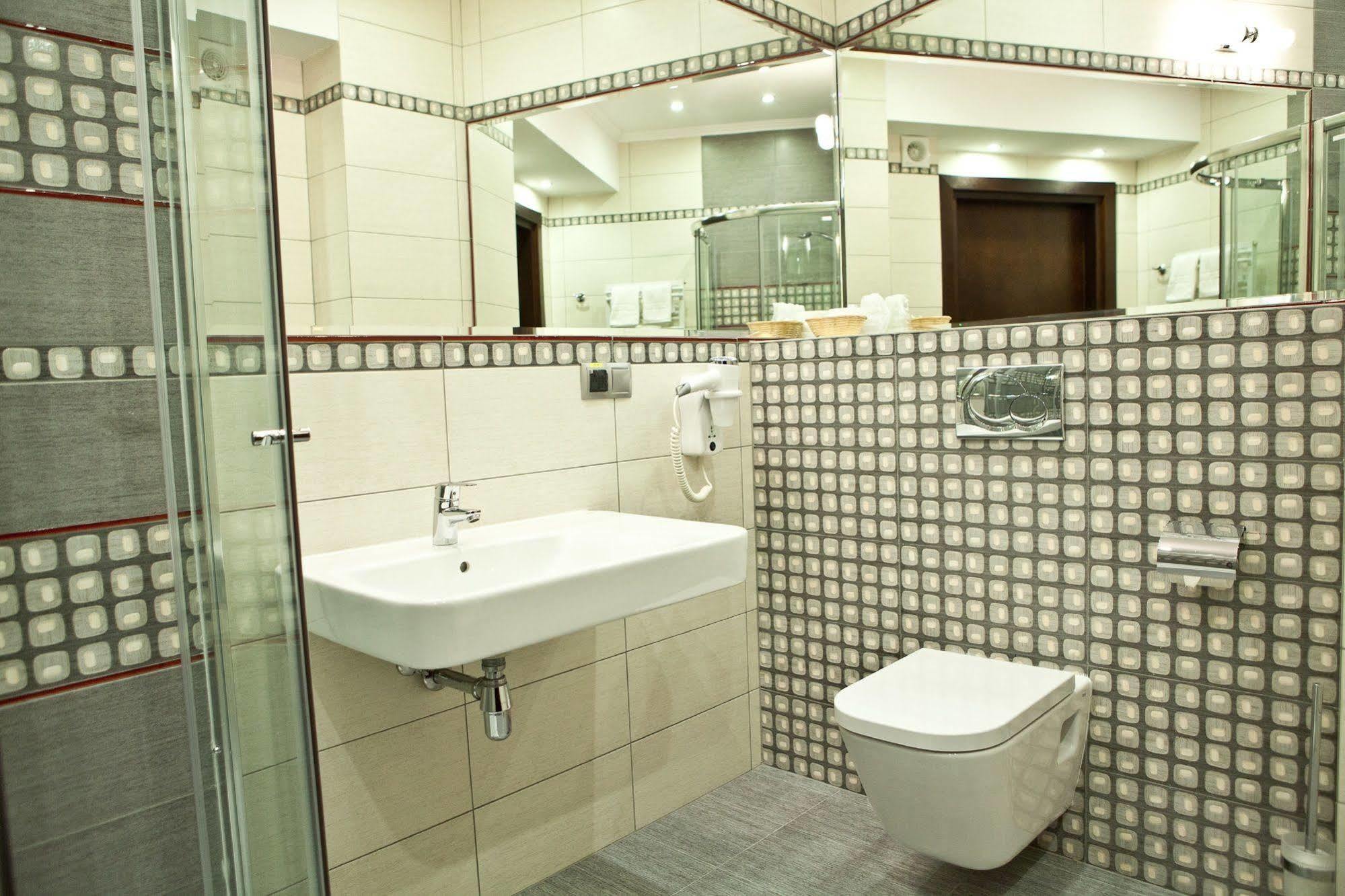 Hotell Sokolowska Airport Modlin Nowy Dwór Mazowiecki